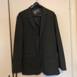 Eddie Bauer Travex gray jacket size 44